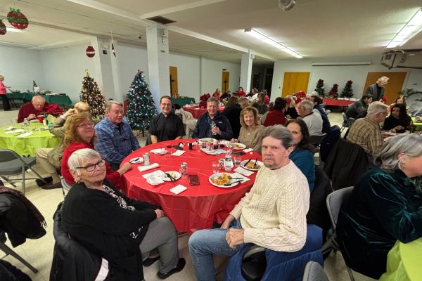 kofc-christmasparty23-12-6-254E7515C5-3C17-F012-F764-044F0C60538A.jpg